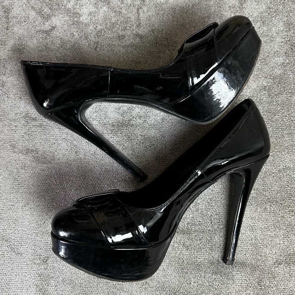 Ivonne Black Patent Leather Heels Size 37 Made In Italy